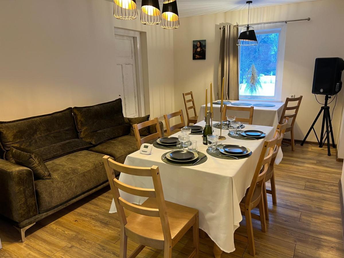 Arjola Apartment