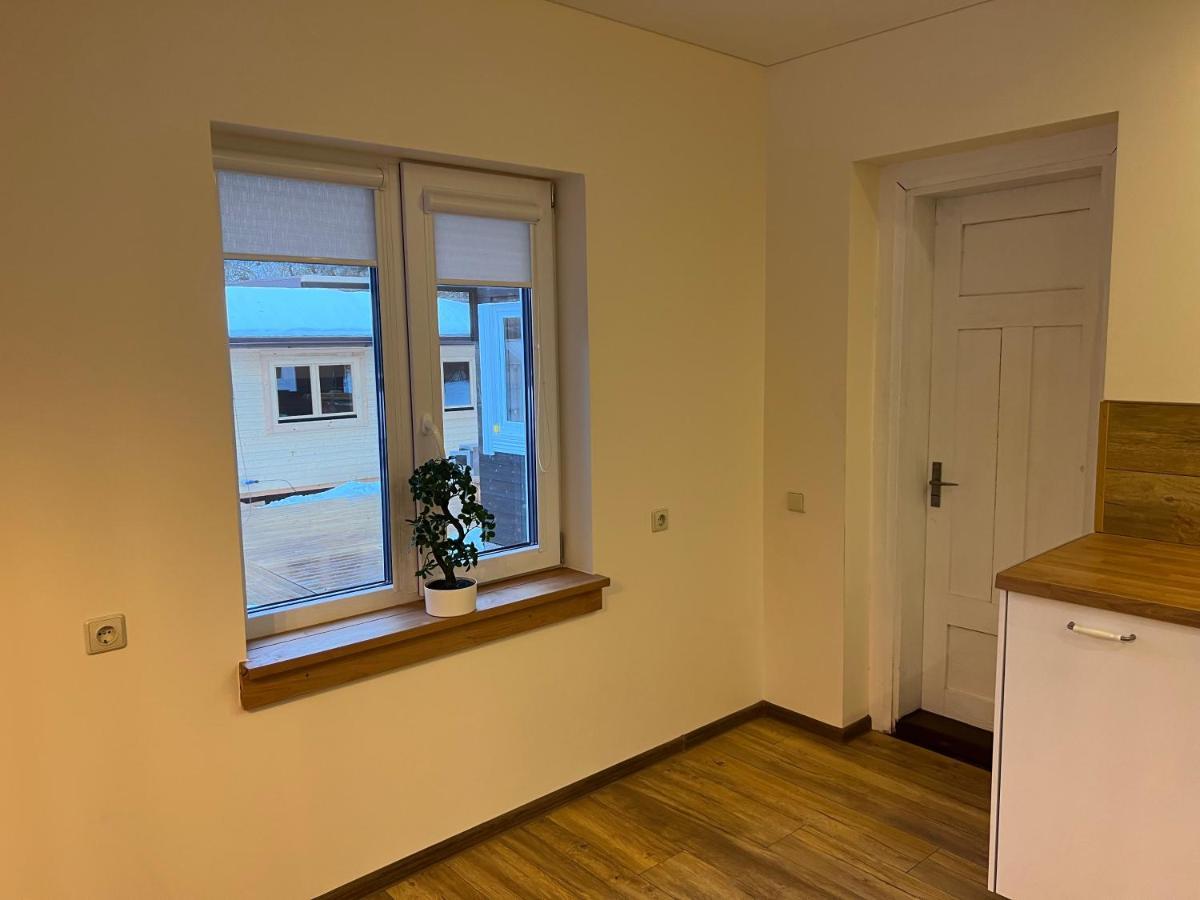 Arjola Apartment